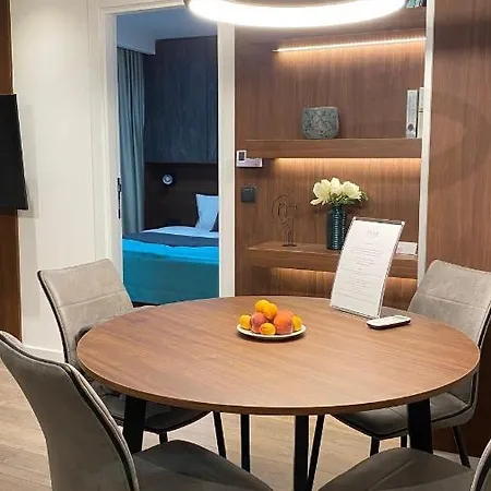 Dom Boutique Old Town