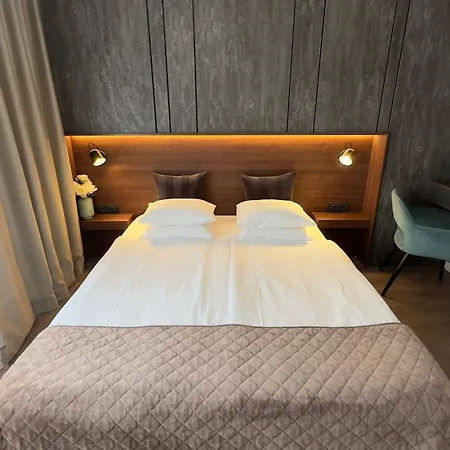 Dom Boutique Old Town Apartment