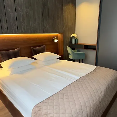 Dom Boutique Old Town Apartment *